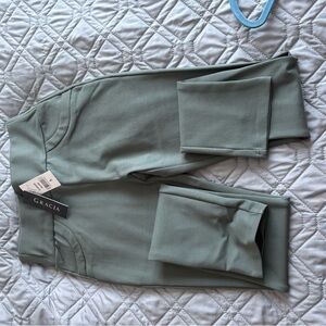 Gracia Women's Green Jeans